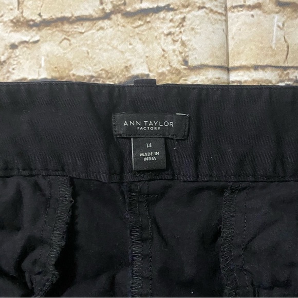 Ann Taylor Black Cotton Chino Bermuda Shorts - Picture 3 of 4